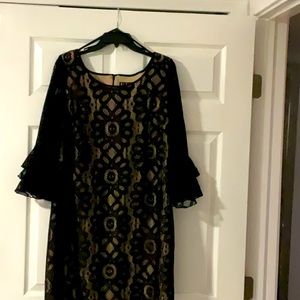 Black mid lace dress
